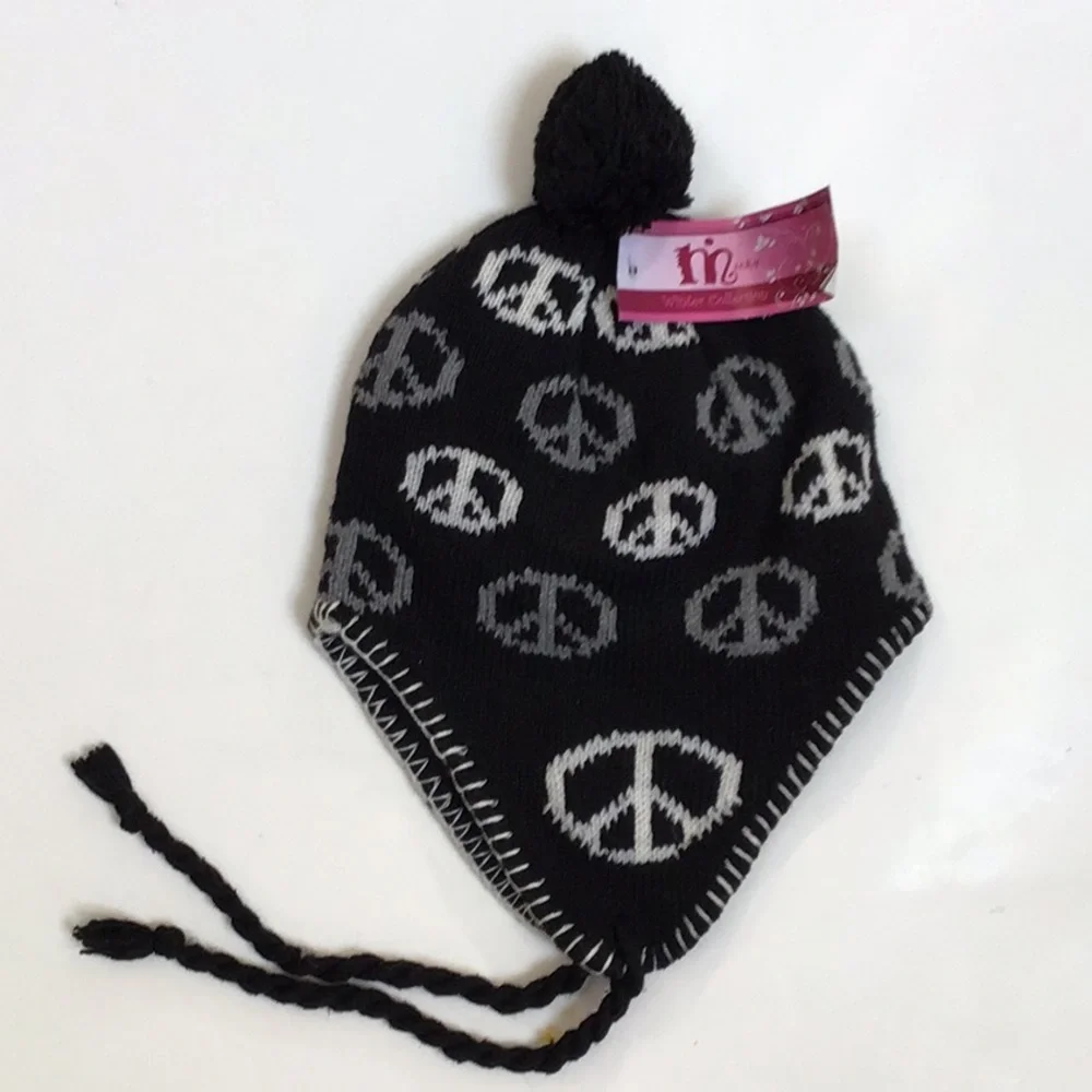 Minky Kids‎ Black Grey Peace Sign Knit Wool Fleece Flap Pom Pom Winter Hat NWT